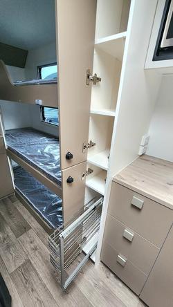 2026 New Age Caravans My26 Owl Expedition 19’