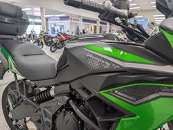 2022 Kawasaki VERSYS 650L (KLE650H) Green