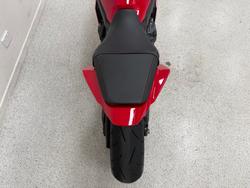 2025 Honda CBR650R Red