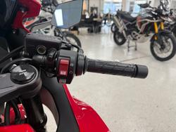 2025 Honda CBR650R Red