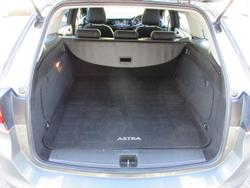 2017 Holden Astra LS+