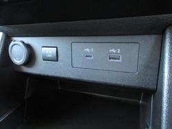 2024 Mitsubishi Triton GLX-R