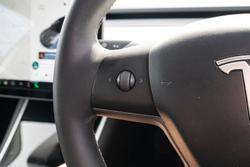 2019 Tesla Model 3 Performance