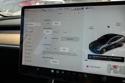 2019 Tesla Model 3 Performance