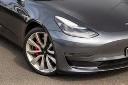2019 Tesla Model 3 Performance