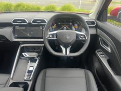 2025 MG ZS Essence Hybrid+