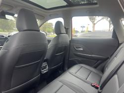 2025 MG ZS Essence Hybrid+