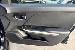 2025 Kia K4 GT-Line CL4m MY26 Aurora Black Pearl (ABP)