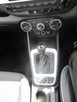 2025 Hyundai Venue Active