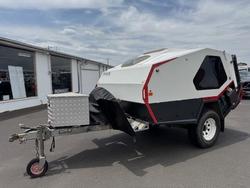 Track Trailer Tvan Canning