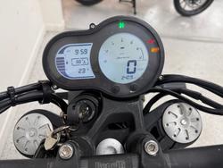 2018 Benelli LEONCINO (ABS) Red