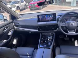 2026 Nissan X-TRAIL ST-L T33 MY26 Everest White