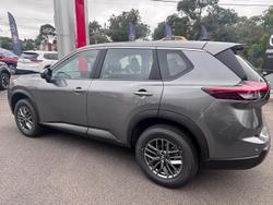 2026 Nissan X-TRAIL ST