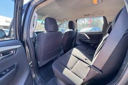 2023 Mitsubishi Pajero Sport GLX