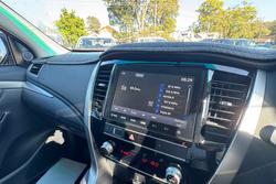 2023 Mitsubishi Pajero Sport GLX