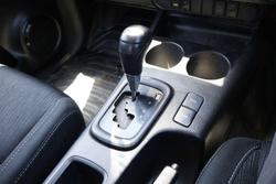 2022 Toyota Hilux SR