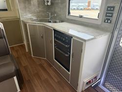 2016 Elite Eildon Series 8 Diamond Le