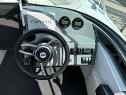 2026 QUINTREX 520 Cruiseabout Pro