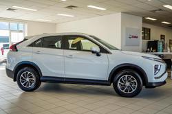 2025 Mitsubishi Eclipse Cross ES