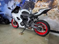 2023 Yamaha YZF-R7LA WHITE