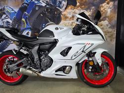 2023 Yamaha YZF-R7LA WHITE