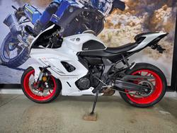 2023 Yamaha YZF-R7LA WHITE