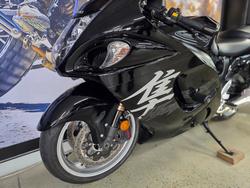 2019 Suzuki GSX1300RA (HAYABUSA) BLACK