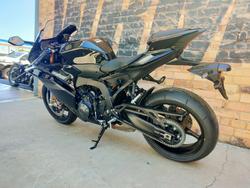 2025 YAMAHA YZF-R9 ROAD BLACK