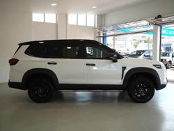 2025 LDV D90 Executive