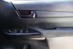 2022 Toyota Hilux SR