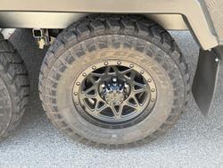 2025 New Age Caravans 18' Manta Ray Expedition