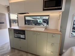 2025 New Age Caravans 18' Manta Ray Expedition