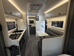 2026 JB Caravans 17'10 Gator X Rd Save $13,505 Was $135,050