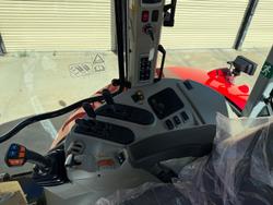 0 Massey Ferguson 7S.145 Dyna-6