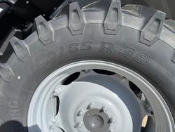 0 Massey Ferguson 7S.145 Dyna-6