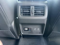 2025 Nissan X-TRAIL TI