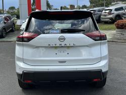 2025 Nissan X-TRAIL TI
