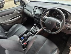 2016 Mitsubishi Triton Exceed (4x4)