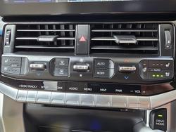 2023 Toyota Landcruiser LC300 Sahara ZX (4x4)