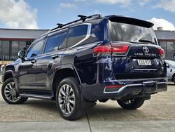 2023 Toyota Landcruiser LC300 Sahara ZX (4x4)