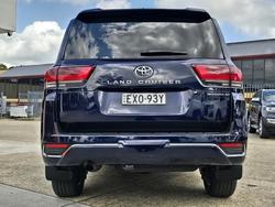 2023 Toyota Landcruiser LC300 Sahara ZX (4x4)