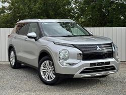 2021 Mitsubishi Outlander LS