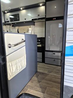 2021 Domain Wedgetail Hybrid