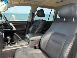 2016 Toyota Landcruiser VX