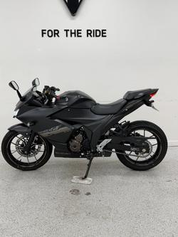 2023 Suzuki GIXXER SF Black