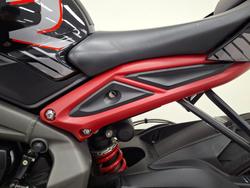 2022 Triumph STREET TRIPLE R Black