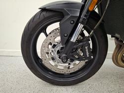 2022 Triumph STREET TRIPLE R Black