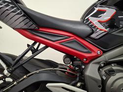 2022 Triumph STREET TRIPLE R Black