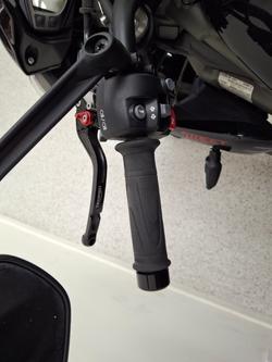 2022 Triumph STREET TRIPLE R Black