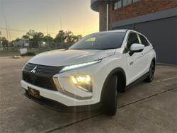 2024 Mitsubishi Eclipse Cross PHEV ES